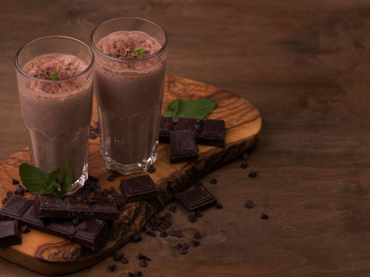 Key Differences of Organic Chocolate Drink vs. Hot Cocoa