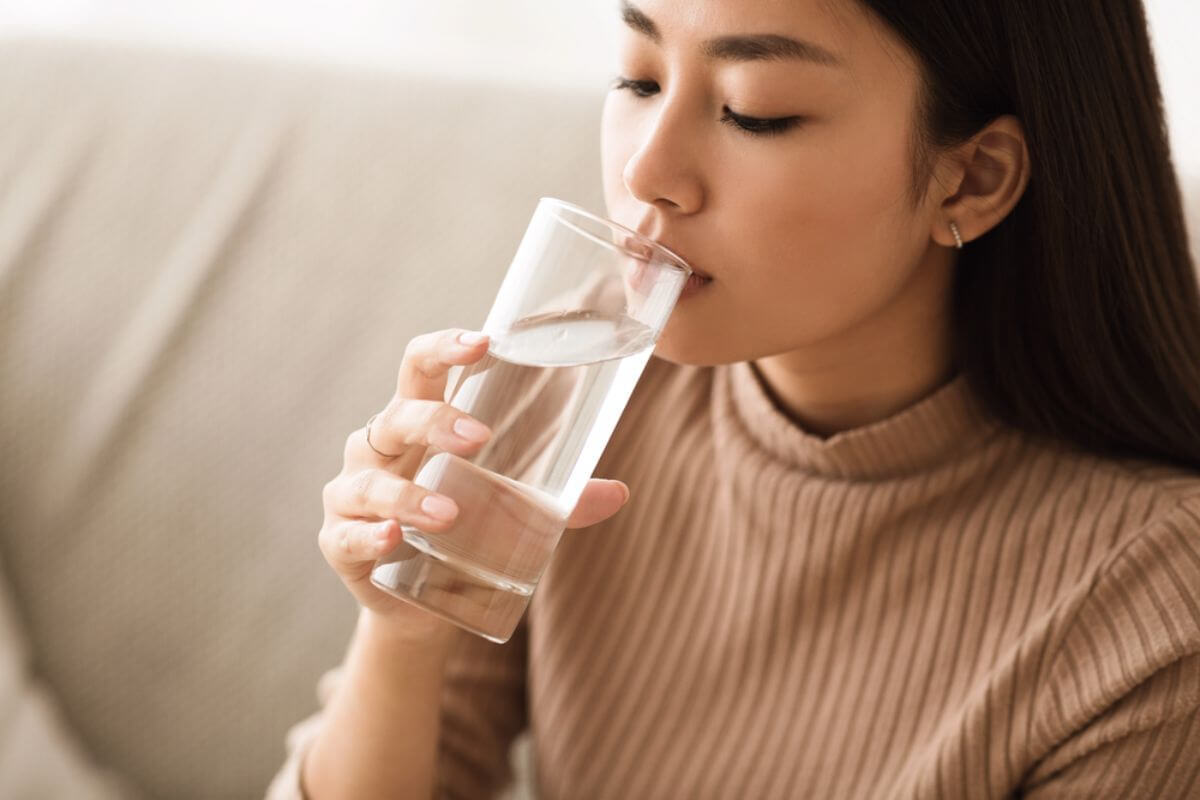 Hydrate With Water First 