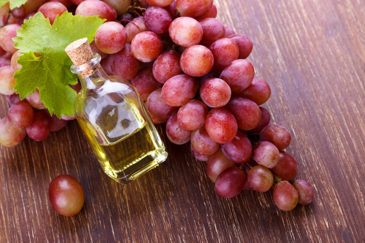 What Is Grape Seed Extract? 6 Things to Know
